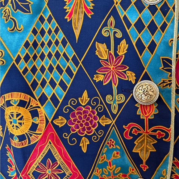 VINTAGE RICHARD WARREN Cropped Silk Harlequin Print Button Down Jacket - Picture 5 of 5